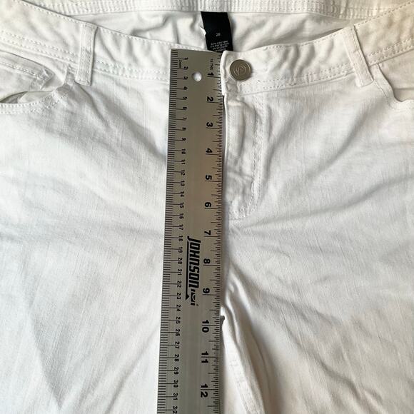 Lane Bryant Crop Genius Fit Women Denim Straight Leg Jeans size 20, White - Picture 5 of 12